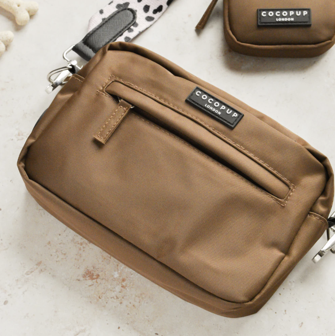 Cocopup London - Dog Walking Bag - Chocolate