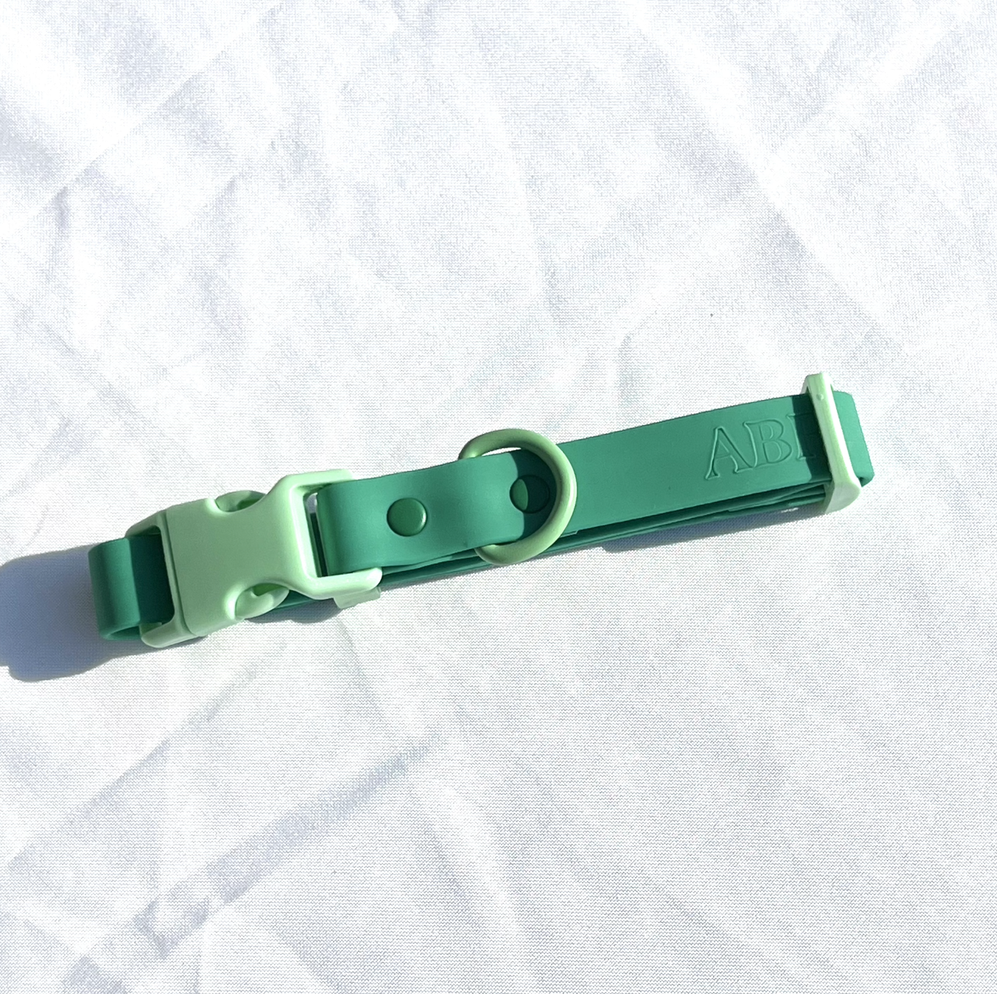 Approved by Fritz - The Fritz Dog Collar - Durable, Waterproof&Two-Tone | Green