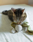 Lambwolf Collective - RADISH//CAT TOY: S/ CREAM