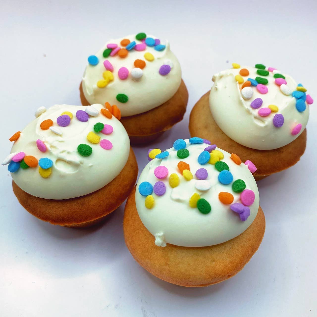 RKR Biscuits - Mini Organic Dog Pupcakes: Peanut Butter