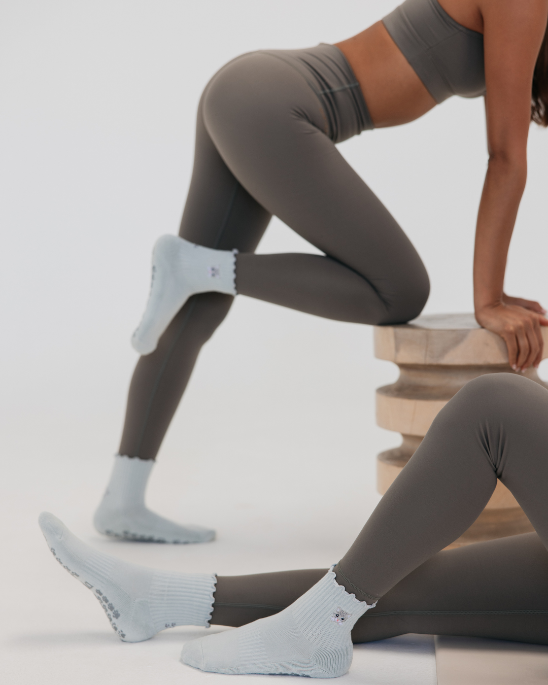 Almla Active - Cat Embroidered Pilates Grip Socks Gray Paw Grips