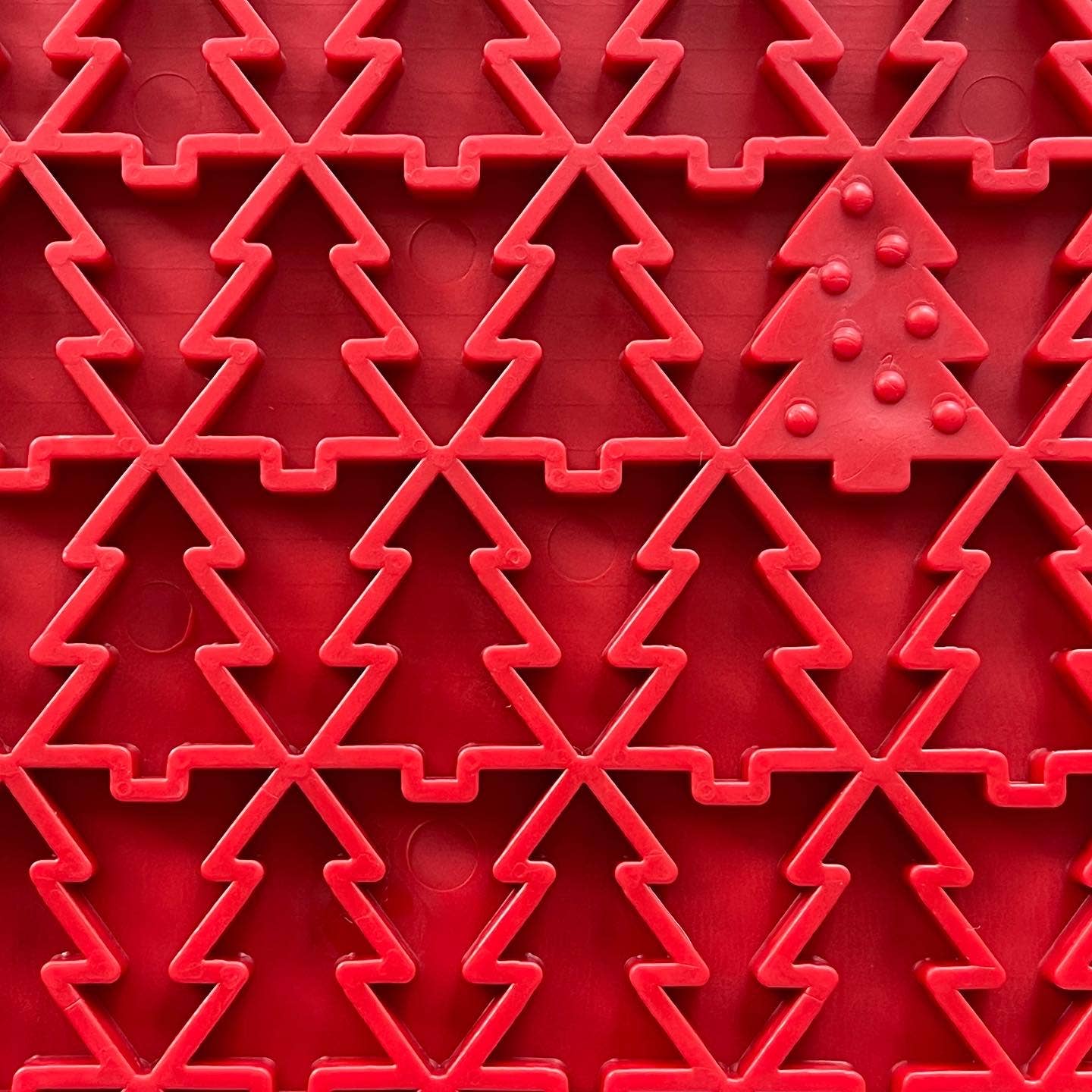 SodaPup Dog Toys - Tree Design &quot;Peace&quot; eMat Enrichment Lick Mat