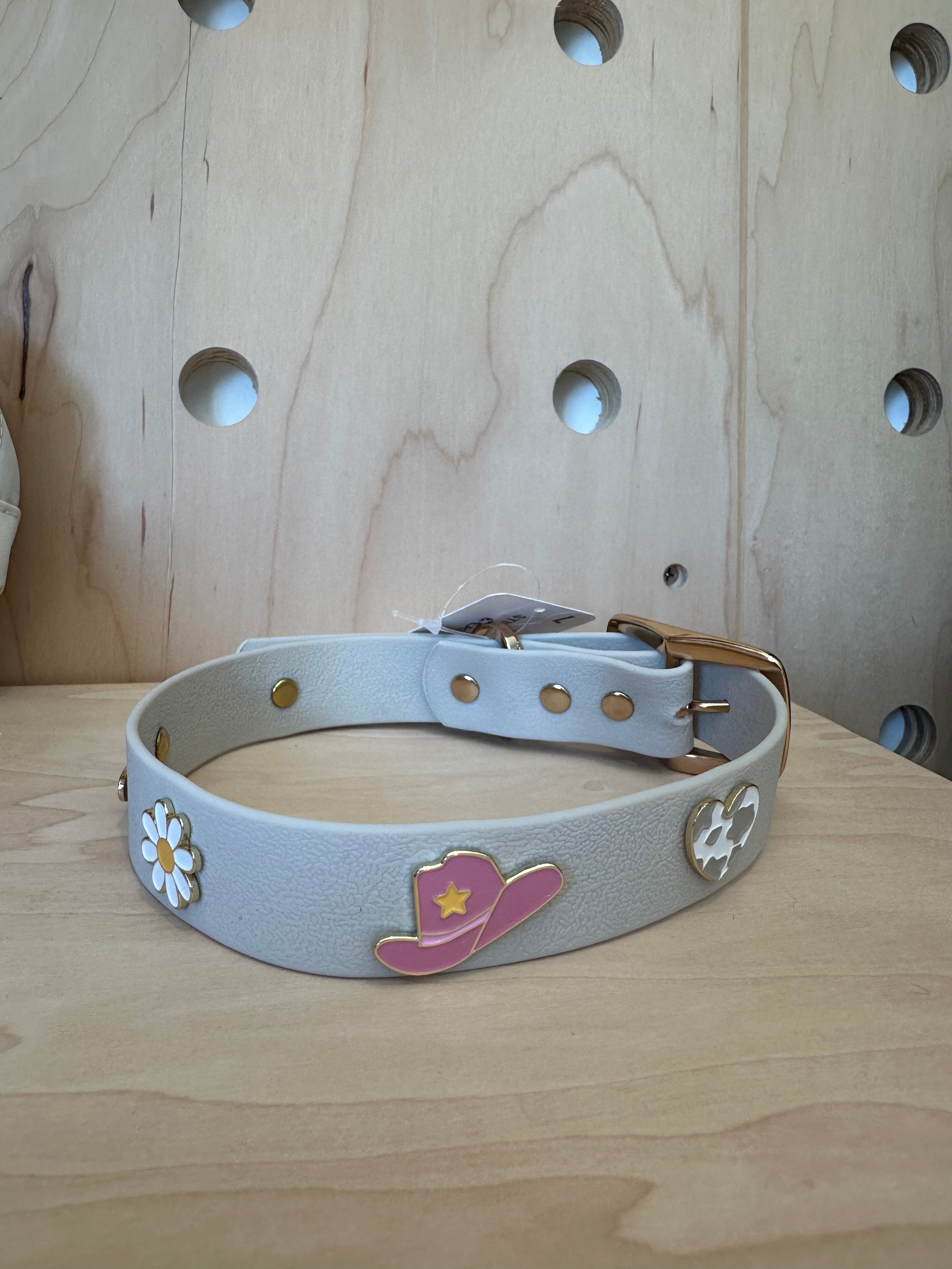 Furei Pets - Daisy Cowgirl Charm Collar - Taupe