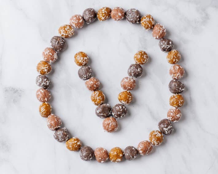 Pet Palette Distribution - Lord Jameson Gingerbread Organic Soft &amp; Chewy Dog Treats 6oz