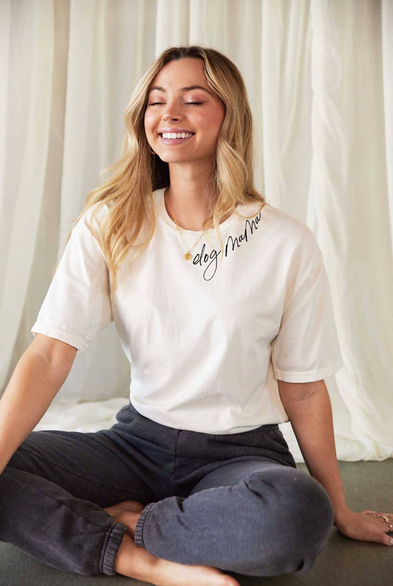 OAT COLLECTIVE - DOG MAMA Mineral Washed Graphic Top: CREAM / S