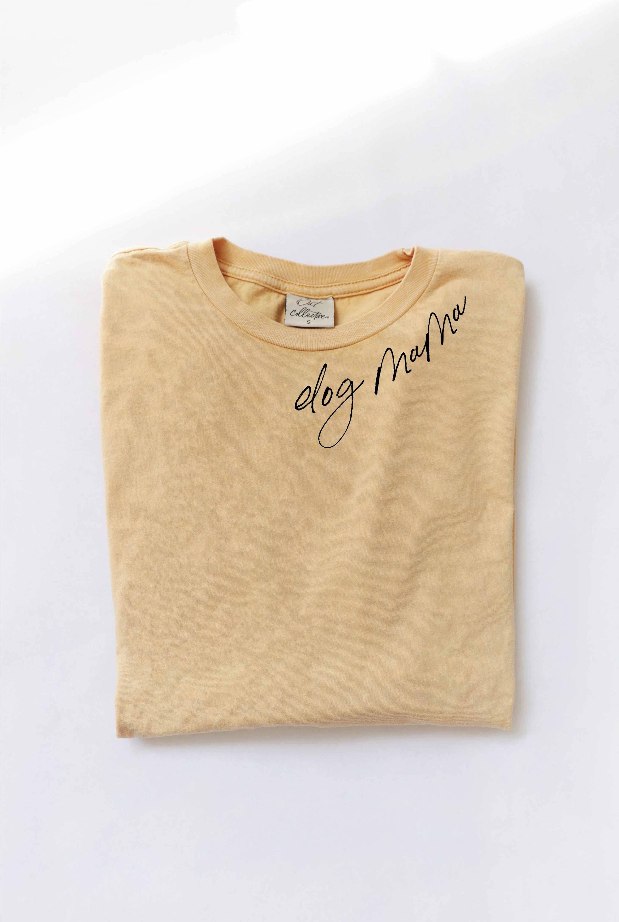 OAT COLLECTIVE - DOG MAMA Mineral Washed Graphic Top: CREAM / S
