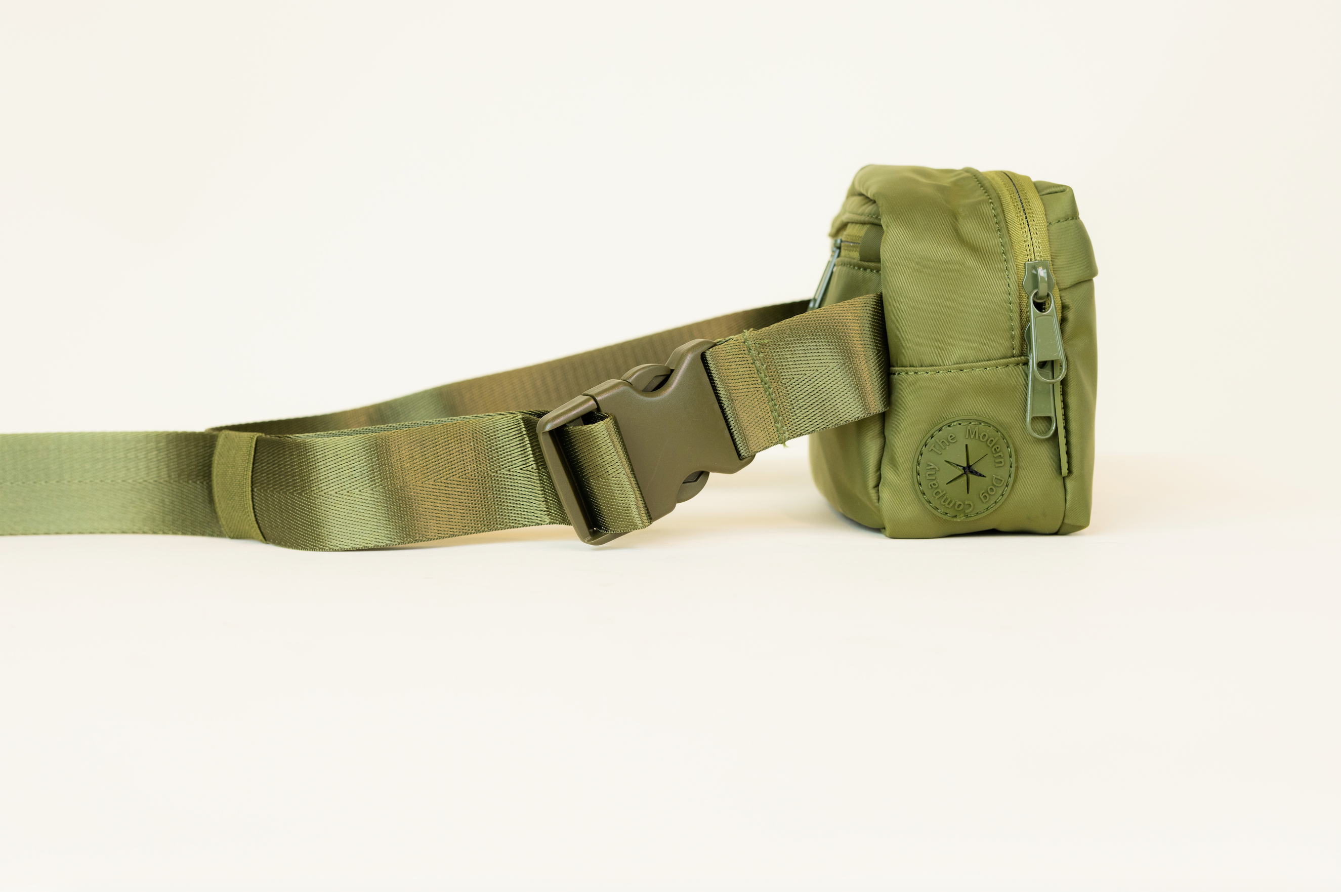 Human sales belt bag