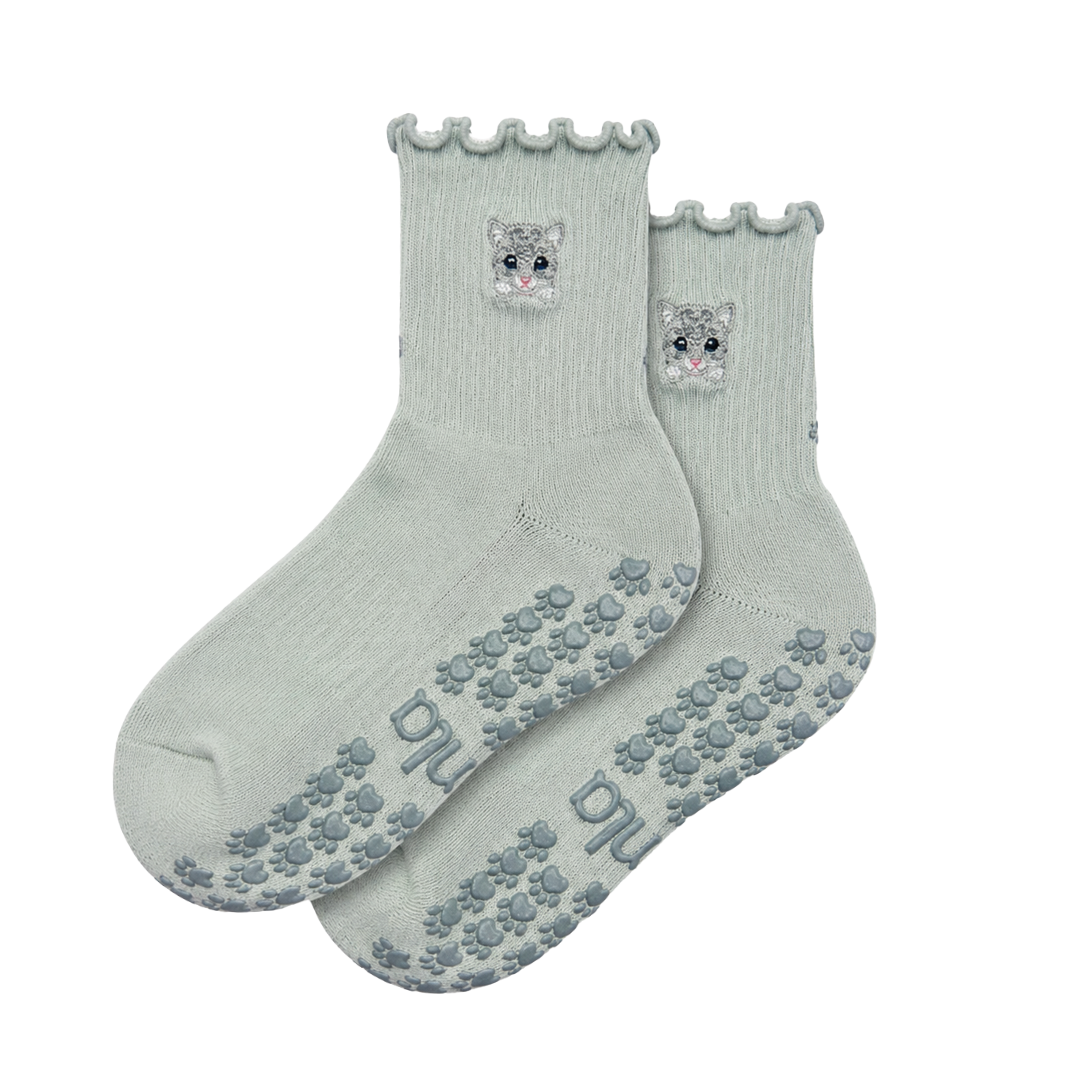 Almla Active - Cat Embroidered Pilates Grip Socks Gray Paw Grips