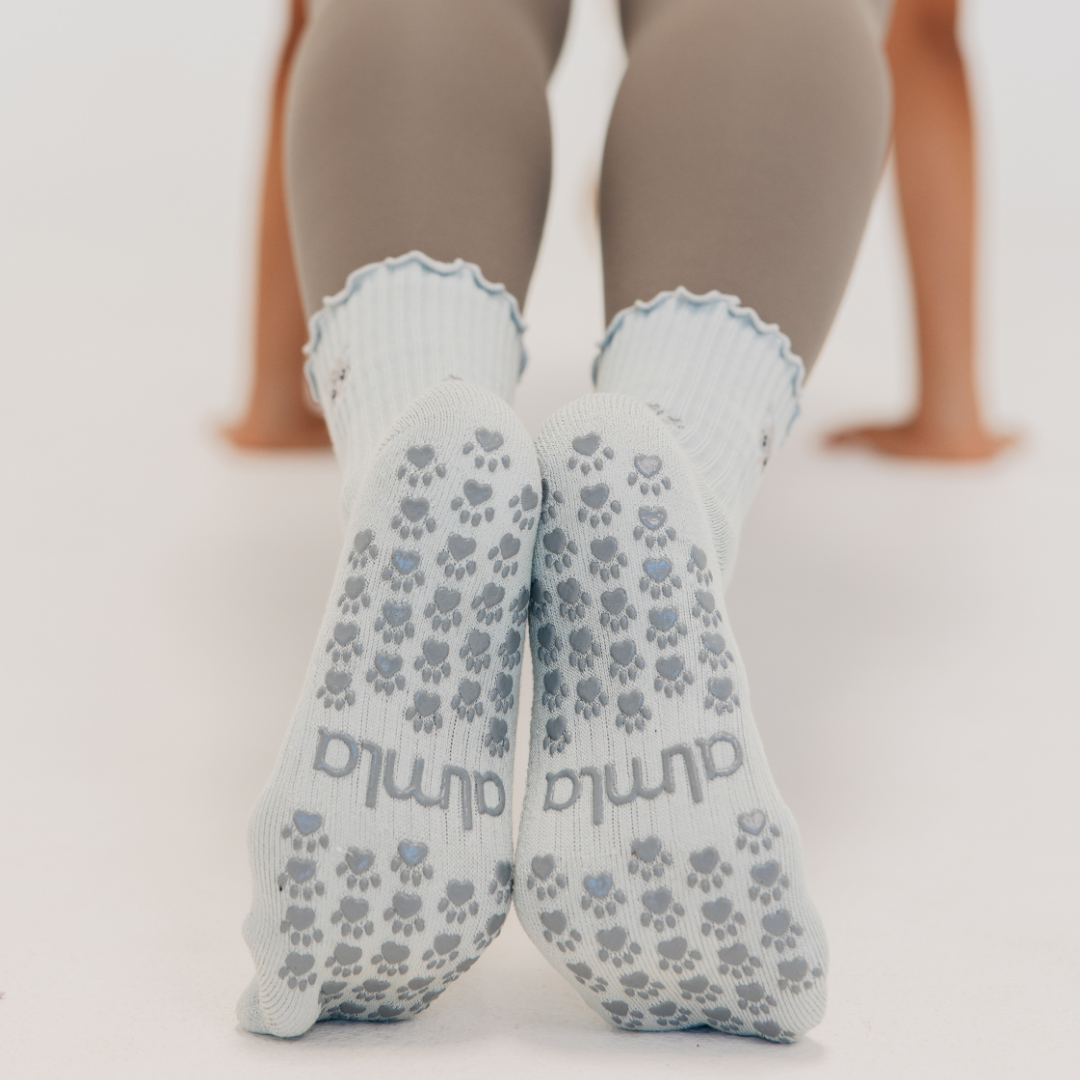 Almla Active - Cat Embroidered Pilates Grip Socks Gray Paw Grips