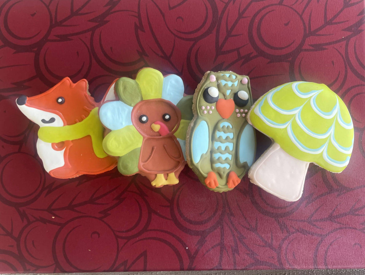 Lucky Biscuit Pet Bakery - Fall Woodland Fox: Fox