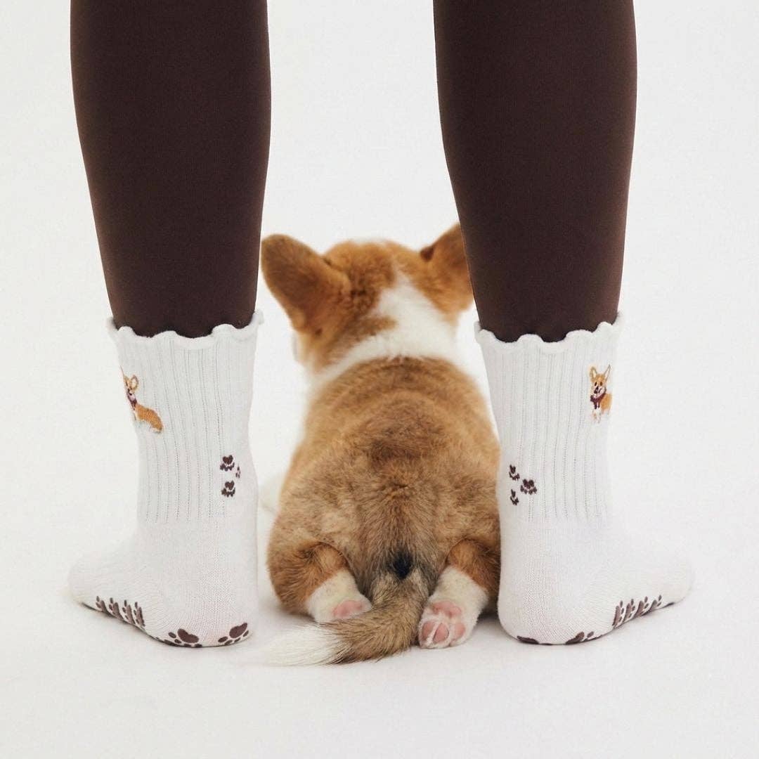 Almla Active - Corgi Embroidered Pilates Socks Brown Paw Grips