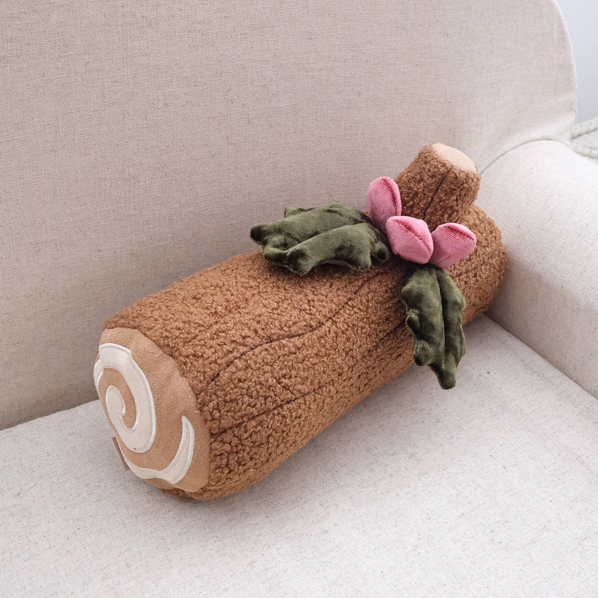 Lambwolf Collective - YULE LOG CAKE // ENRICHMENT DOG TOY // HOLIDAY : NUDE