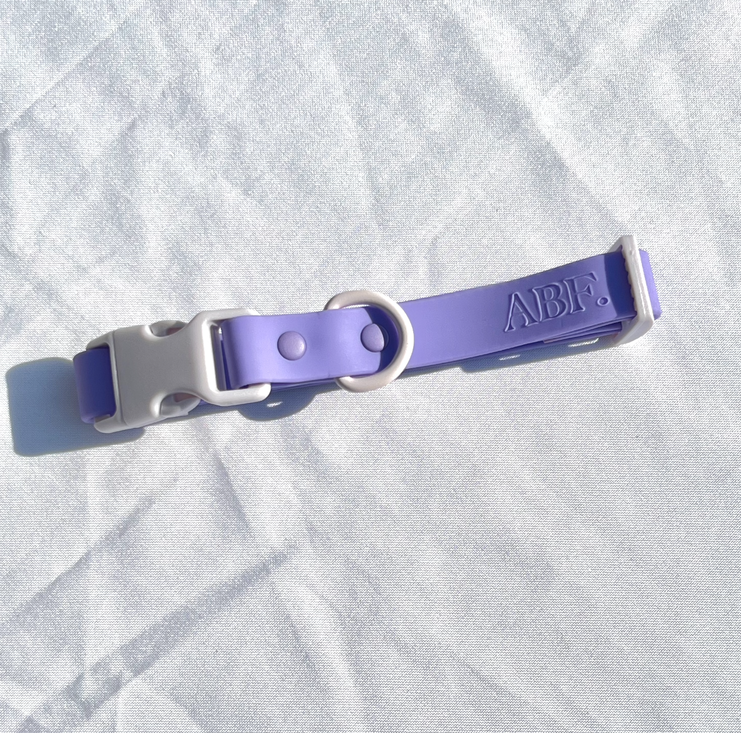 Approved by Fritz - The Fritz Collar - Durable, Waterproof & Two-Tone | Lilac